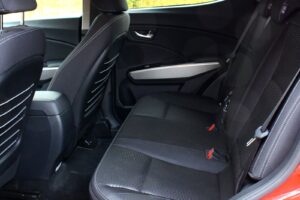 Tivoli10-300x200 TEST | SsangYong Tivoli e-XDi QUARTZ 1,6 Diesel - niczym z bajki