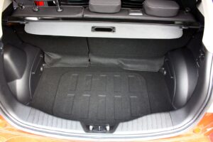 Tivoli15-300x200 TEST | SsangYong Tivoli e-XDi QUARTZ 1,6 Diesel - niczym z bajki