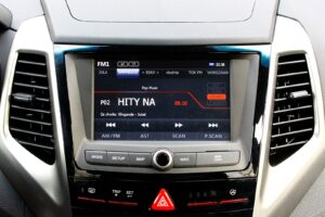 Tivoli44-300x200 TEST | SsangYong Tivoli e-XDi QUARTZ 1,6 Diesel - niczym z bajki