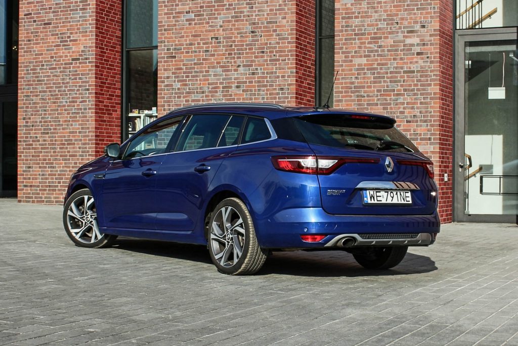 Megane-GT-4-1024x683 TEST | Renault Megane Grandtour GT 205 EDC - GieTe kwadrat