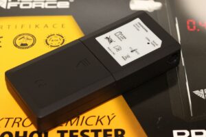 AlcoForceAF-350-14-300x200 TEST | Alkomat AlcoForce Prime (AF-350) - promile pod kontrolą