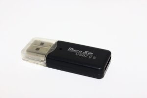 XblitzS4-17-300x200 TEST | Wideorejestrator Xblitz S4 - brak ekranu to zaleta - opinie, recenzje