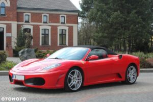 F430-3-300x200 Ferrari F430 Spider - 2007 - 429.000 PLN - Klasyczny wygląd, nowoczesne technologie.