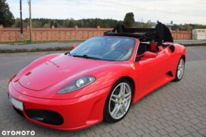 F430-4-300x200 Ferrari F430 Spider - 2007 - 429.000 PLN - Klasyczny wygląd, nowoczesne technologie.