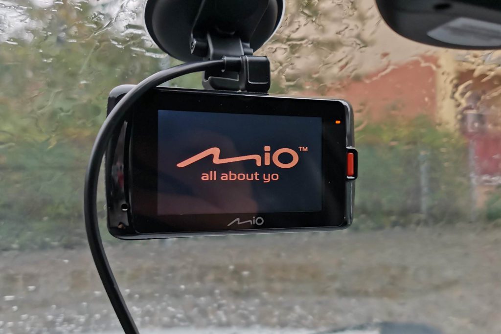 MioMiVue795-00006-1024x683 TEST | Wideorejestrator Mio MiVue 795 - rejestrator wielu talentów - opinie, recenzja