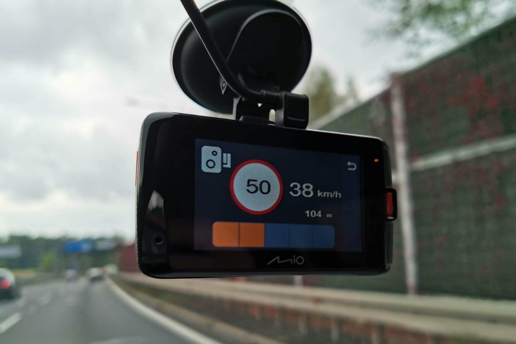 MioMiVue795-00020-1024x683 TEST | Wideorejestrator Mio MiVue 795 - rejestrator wielu talentów - opinie, recenzja