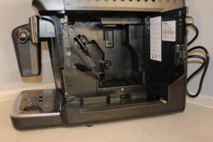 PhilipsEP5441_50LatteGo-018-300x200 TEST | Ekspres do kawy Philips EP5441/50 LatteGo - prosty sposób  na wyśmienite latte - opinie, recenzja