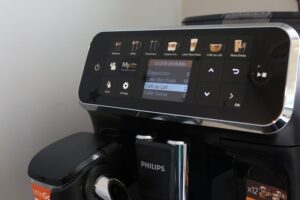 PhilipsEP5441_50LatteGo-041-300x200 TEST | Ekspres do kawy Philips EP5441/50 LatteGo - prosty sposób  na wyśmienite latte - opinie, recenzja