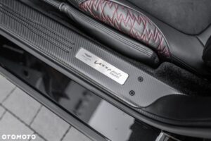 Aston-Martin-Vanquish-Zagato-16-300x200 Aston Martin Vanquish Zagato Volante - 2018 - 799.500 EUR - Katowice - jeden z 99 sztuk