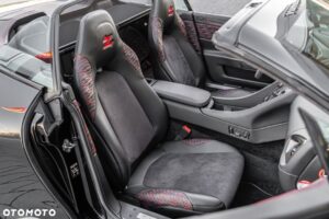 Aston-Martin-Vanquish-Zagato-21-300x200 Aston Martin Vanquish Zagato Volante - 2018 - 799.500 EUR - Katowice - jeden z 99 sztuk