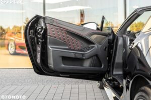 Aston-Martin-Vanquish-Zagato-24-300x200 Aston Martin Vanquish Zagato Volante - 2018 - 799.500 EUR - Katowice - jeden z 99 sztuk