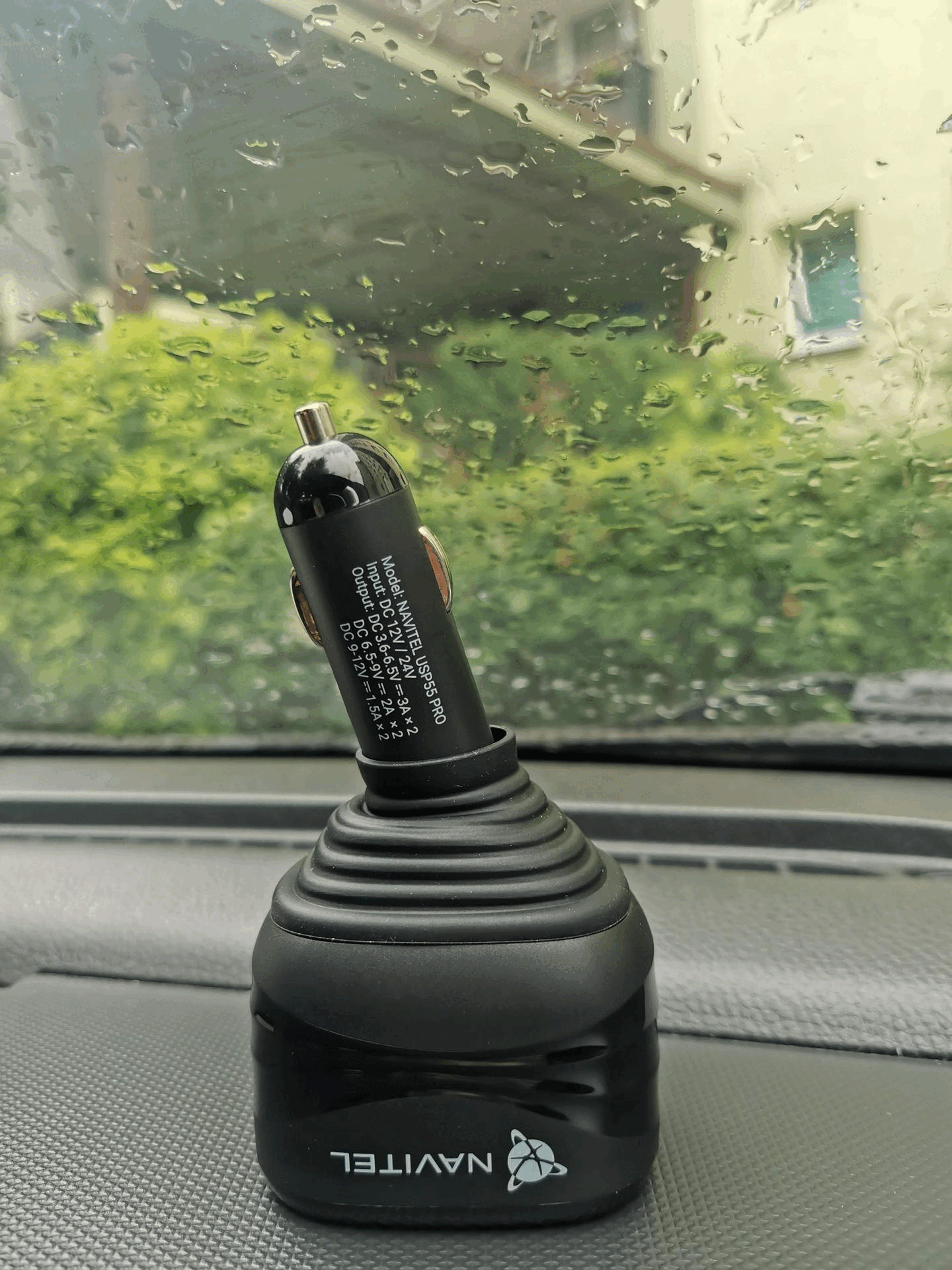 Navitel-USP55-Pro-oAutach.pl-01122 TEST | Rozdzielacz gniazda zapalniczki Navitel USP55 Pro - cztery wtyczki z jednego gniazda - opnie, recenzja, #kluczowa5